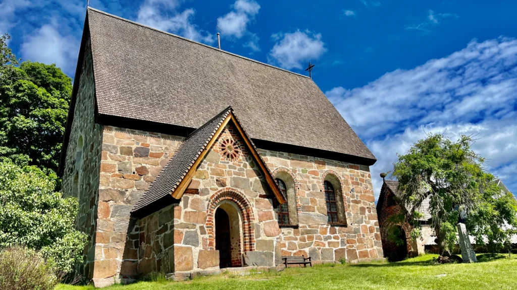 Att göra i Söderhamn - Trönö gamla kyrka