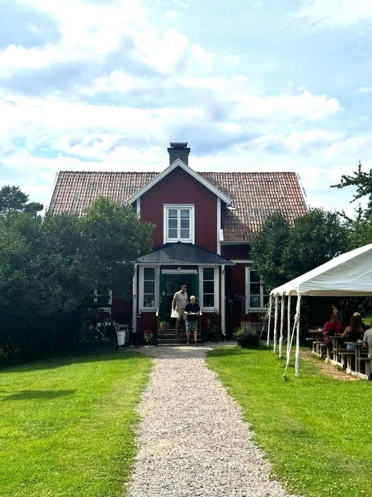 Adelsö - Hovgården