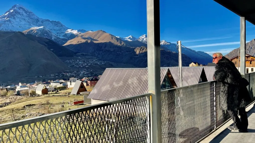 Restaurant Tiba - Att besöka Kazbegi i Georgien