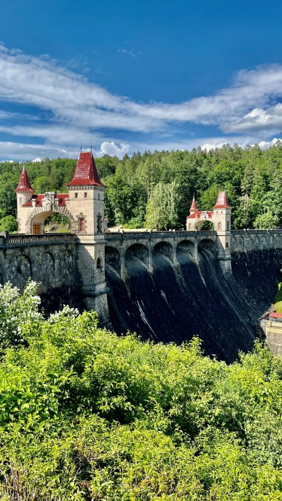 Royal Forest Dam i Tjeckien - Přehrada Les Království